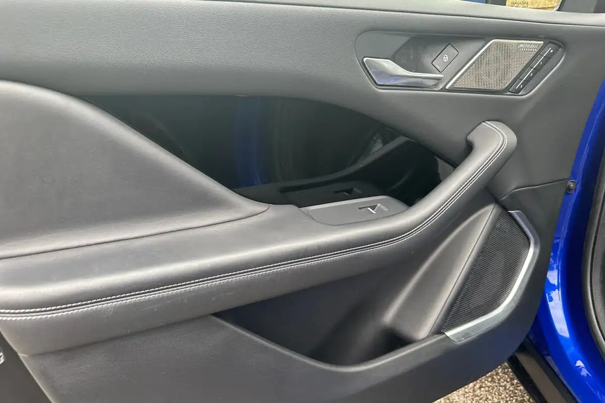 2019-jaguar-i-pace-ev400-hse-big-4