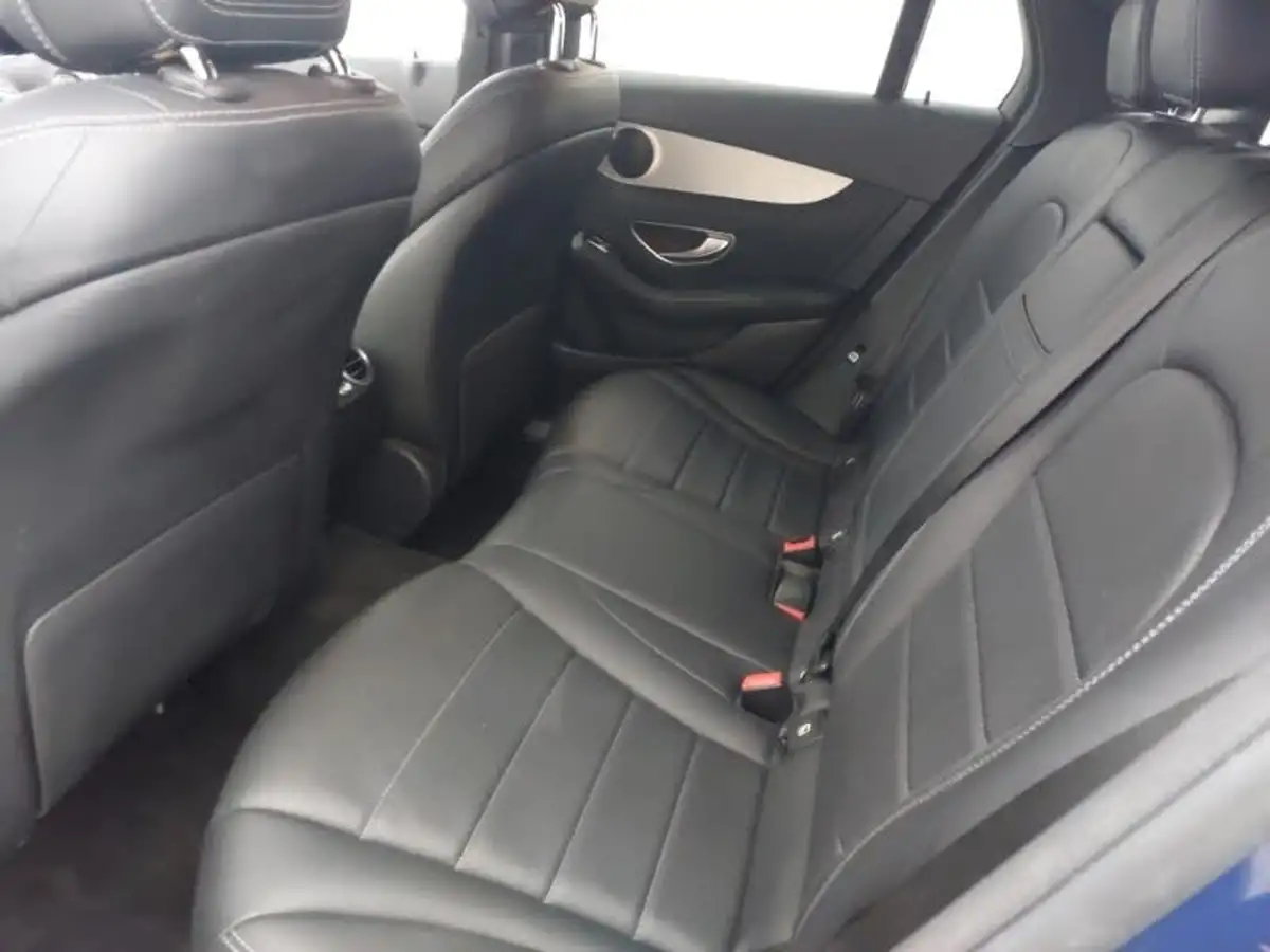 2017-mercedes-benz-glc-class-21d-glc220d-amg-line-ss-coupe-4d-big-5