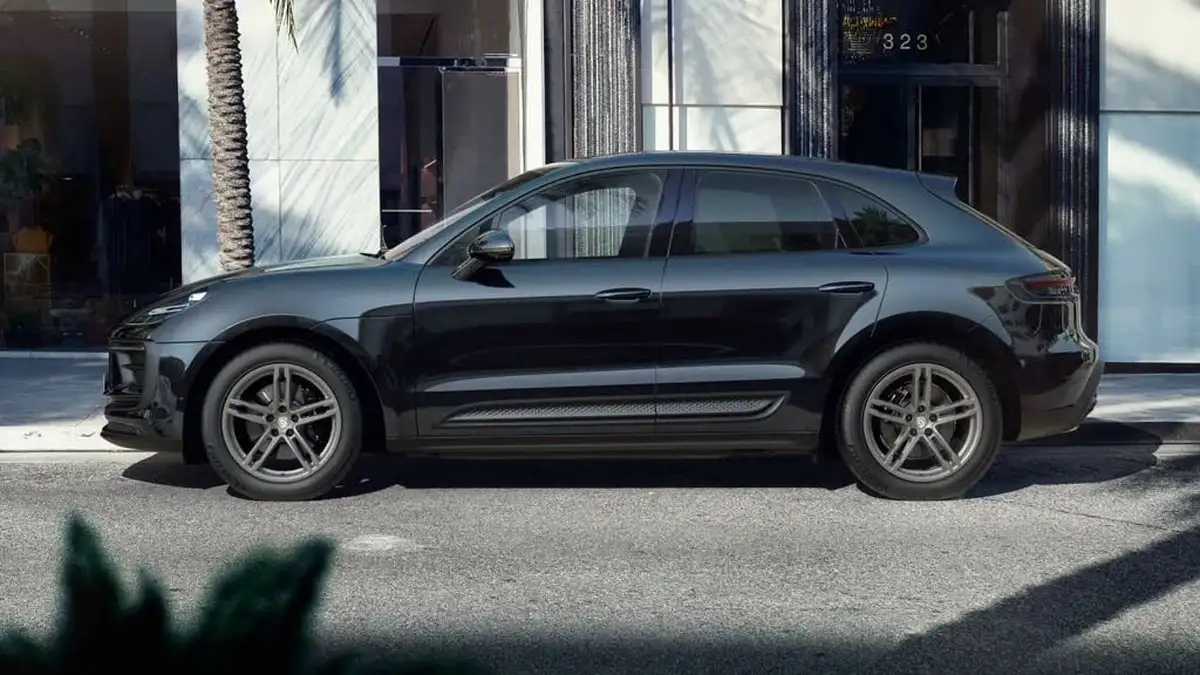 2023-porsche-macan-20-big-1