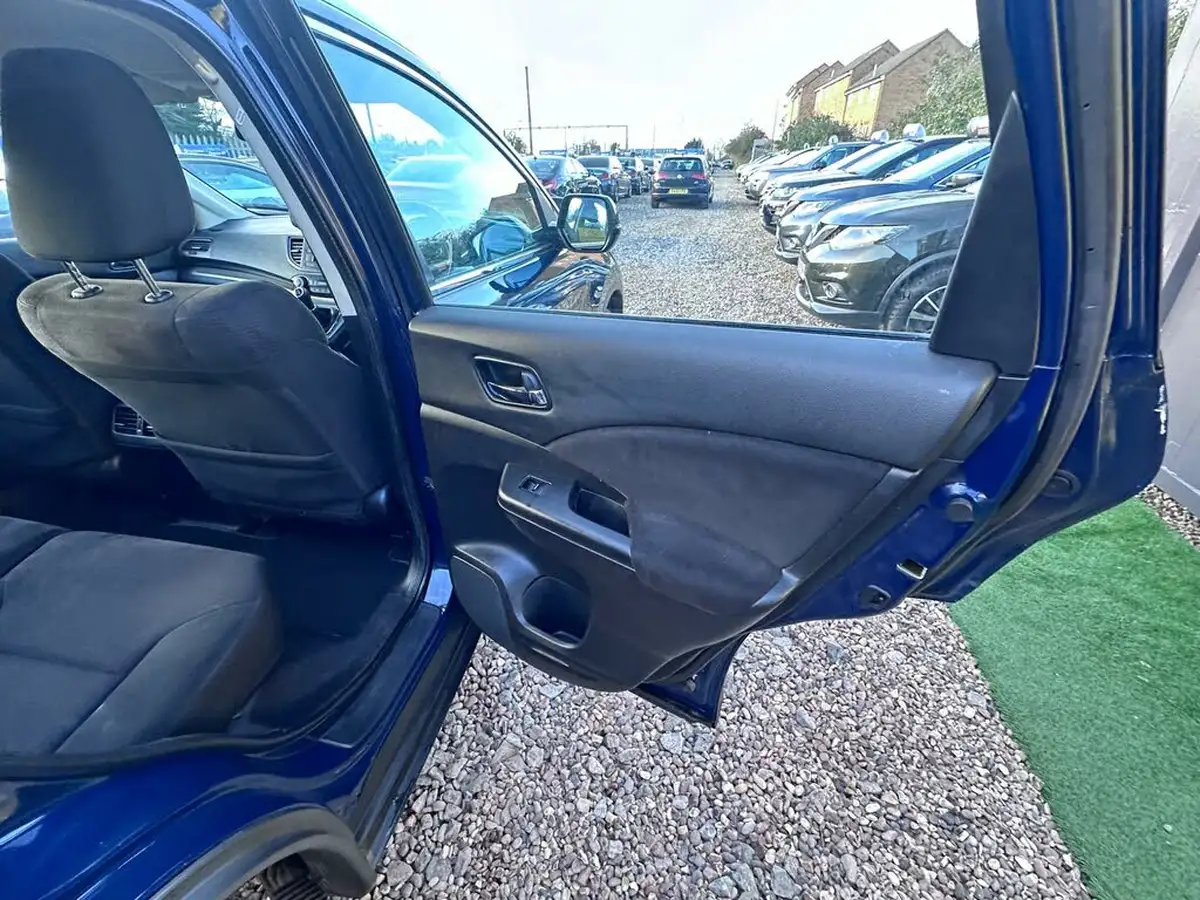 2014-honda-cr-v-16td-se-big-28
