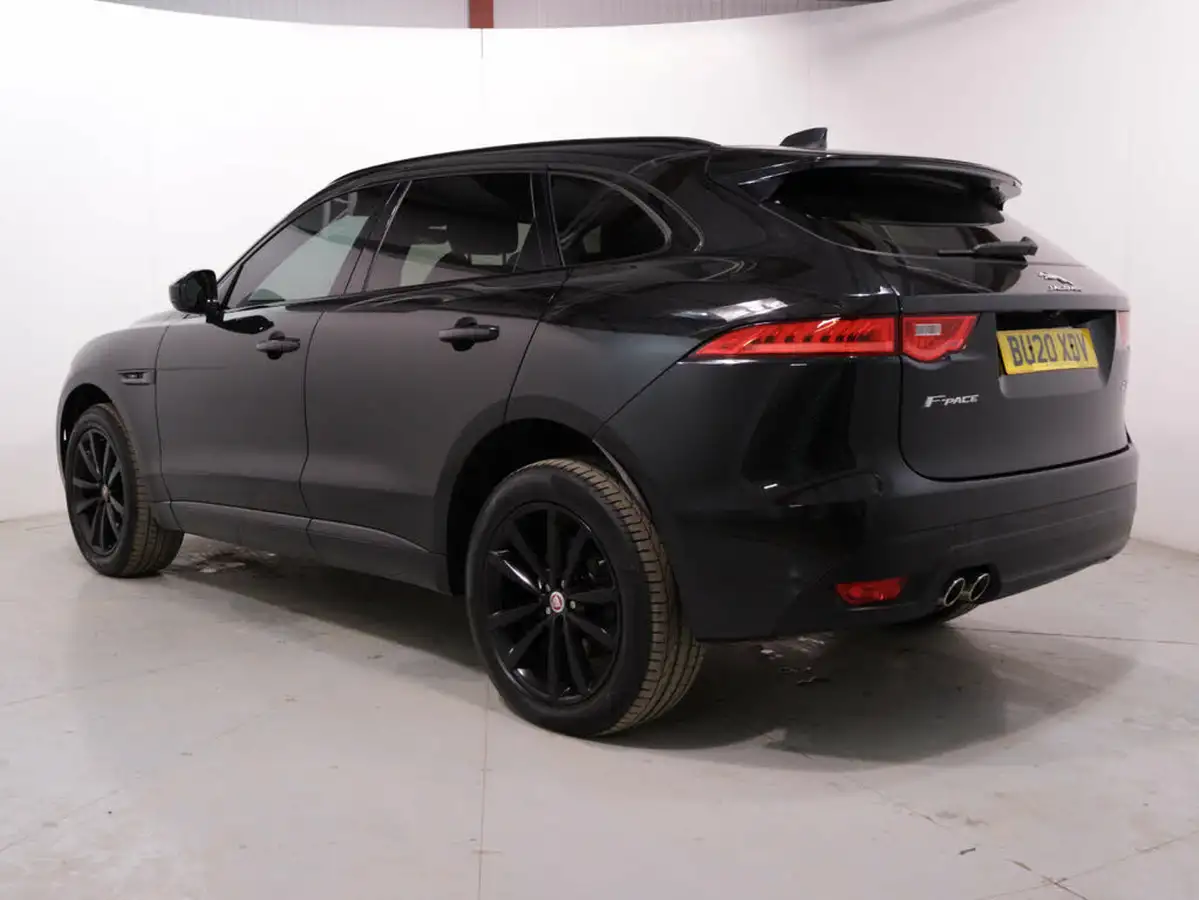 2020-jaguar-f-pace-20-i4d-chequered-flag-180ps-big-4