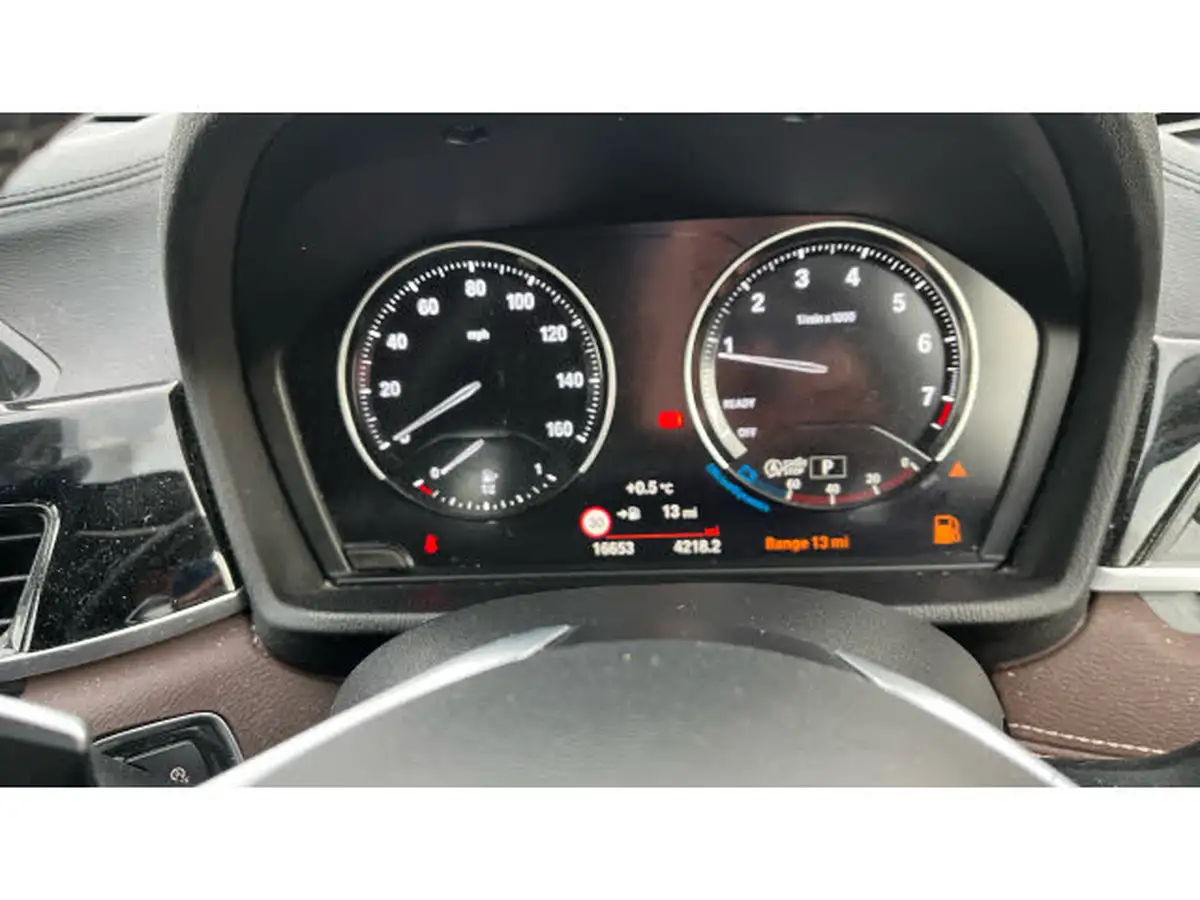 2021-bmw-x1-20-xdrive20i-xline-big-17