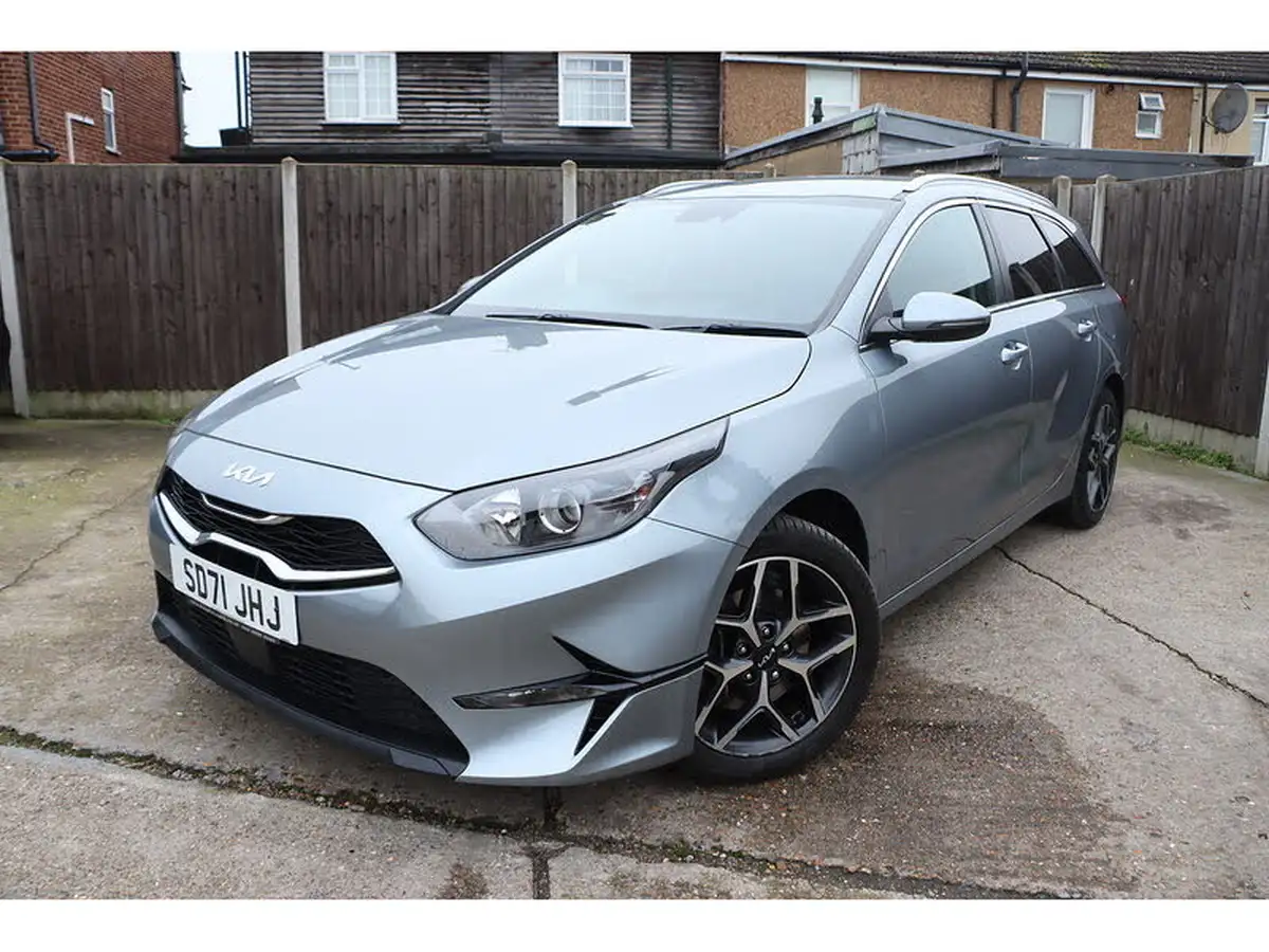 2021-kia-ceed-15-t-gdi-3-sportswagon-big-20