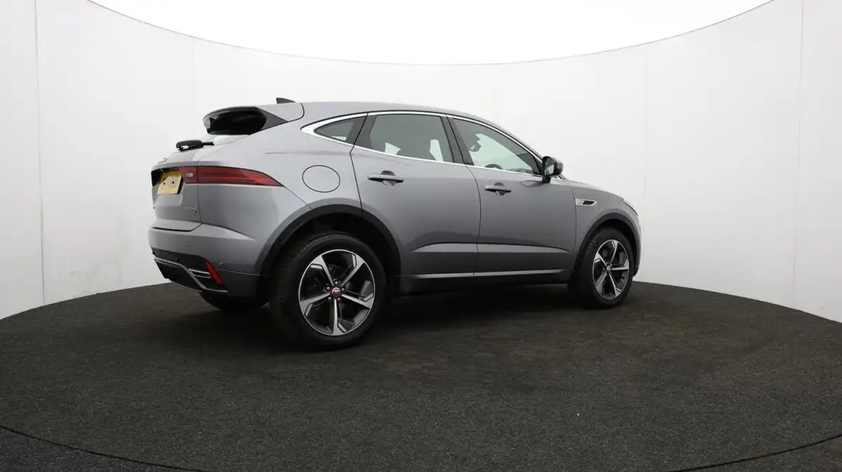 2021-jaguar-e-pace-20-d200-r-dynamic-se-big-38