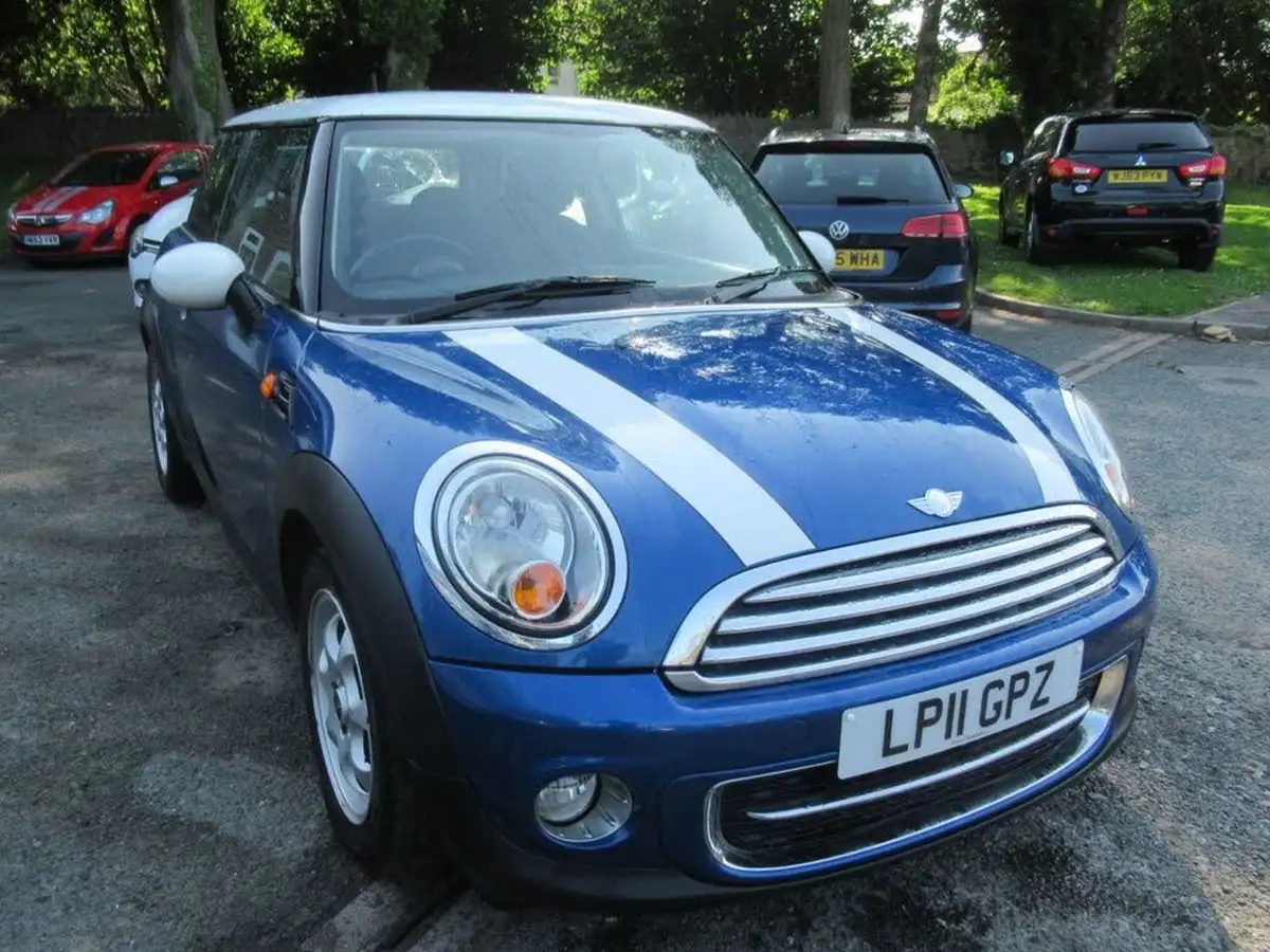 2011-mini-cooper-16td-cooper-d-112bhp-hatchback-3d-1598cc-big-17