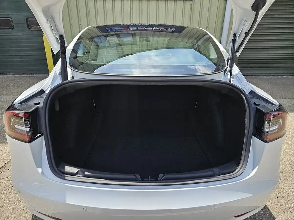 2021-tesla-model-3-e-standard-plus-big-6