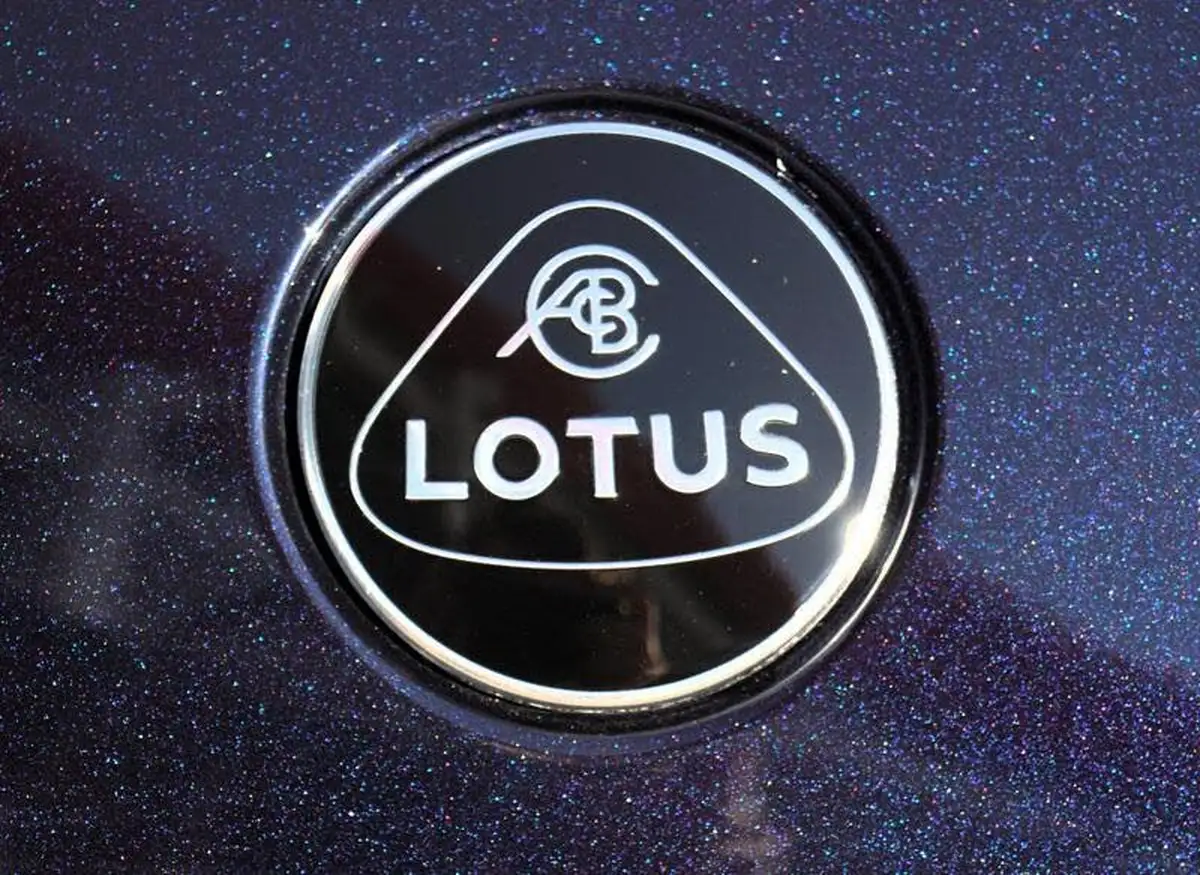 2025-lotus-emira-35-first-edition-v6-big-30