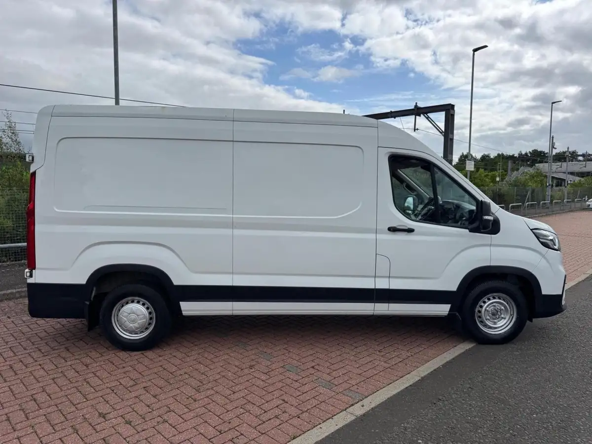 2021-maxus-deliver-9-20tdi-l3h2-big-6