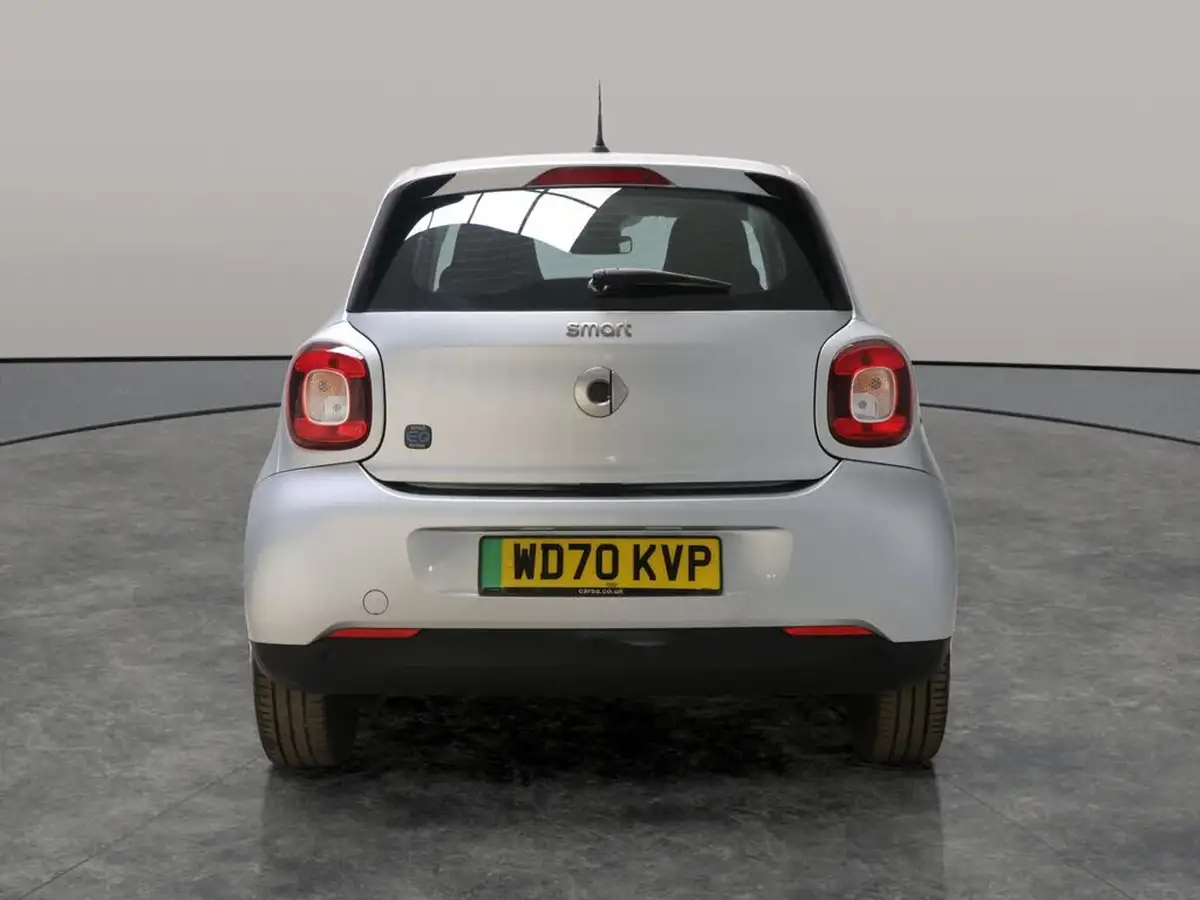 2020-smart-forfour-eq-passion-advanced-big-11