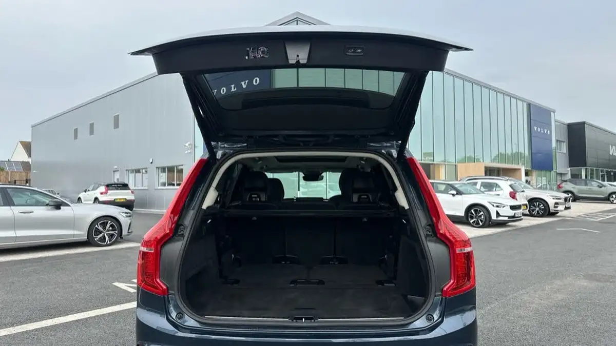 2024-volvo-xc90-20td-b5-plus-big-12