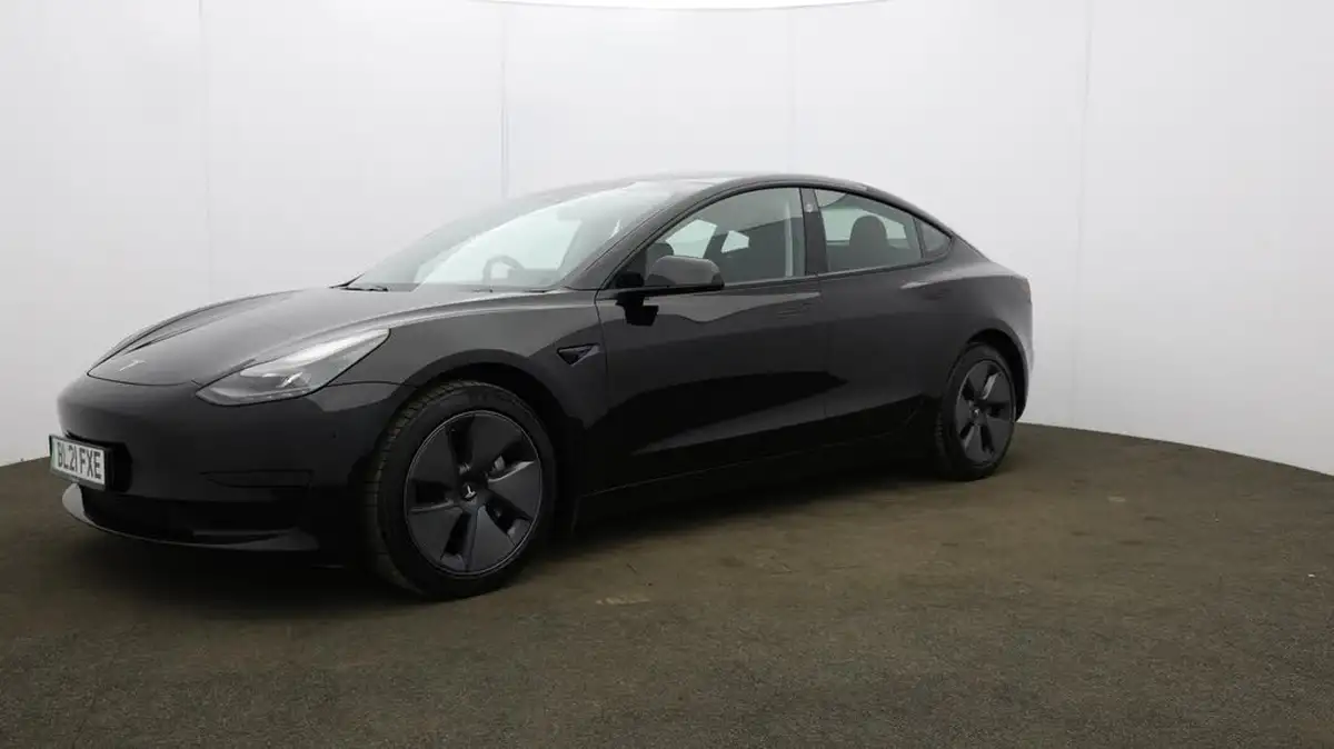 2021-tesla-model-3-e-standard-plus-big-37