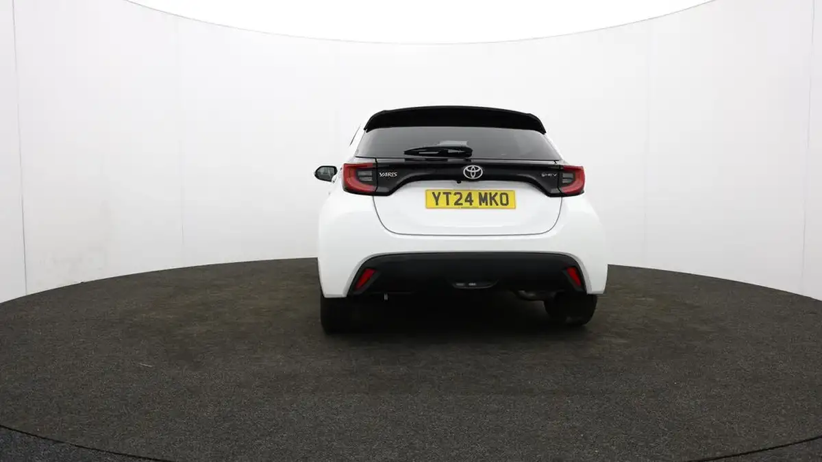 2024-toyota-yaris-15-vvt-i-design-big-45