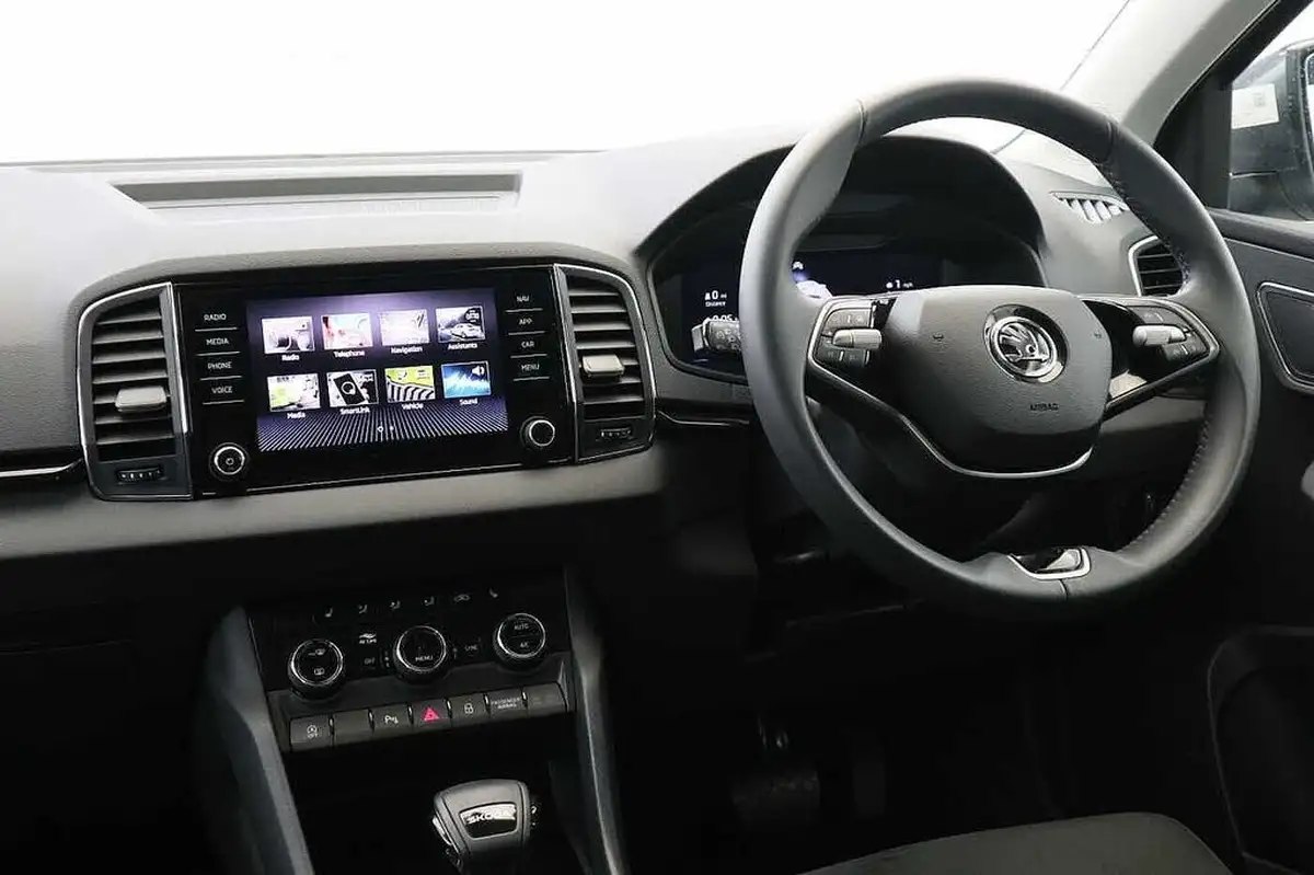 2024-skoda-karoq-15-tsi-se-l-dsg-big-1