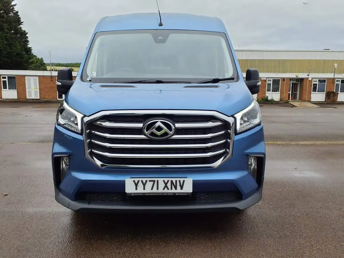 2022-maxus-deliver-9-20tdi-l3h2-lux-big-6