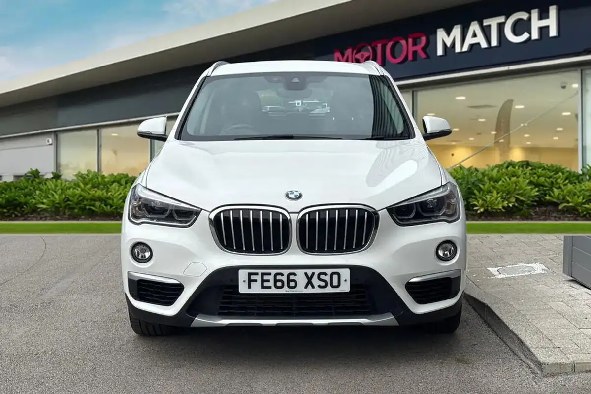 2017-bmw-x1-20-xdrive20i-xline-big-5