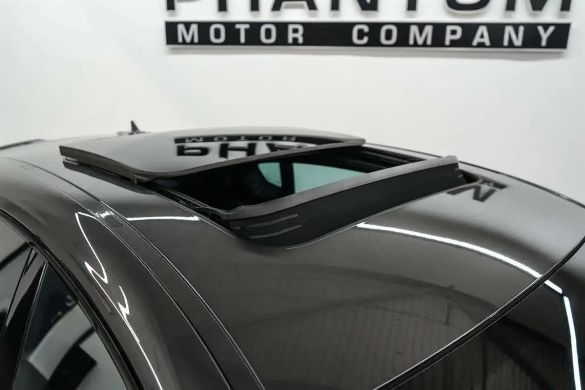 2021-maserati-levante-38-trofeo-big-9