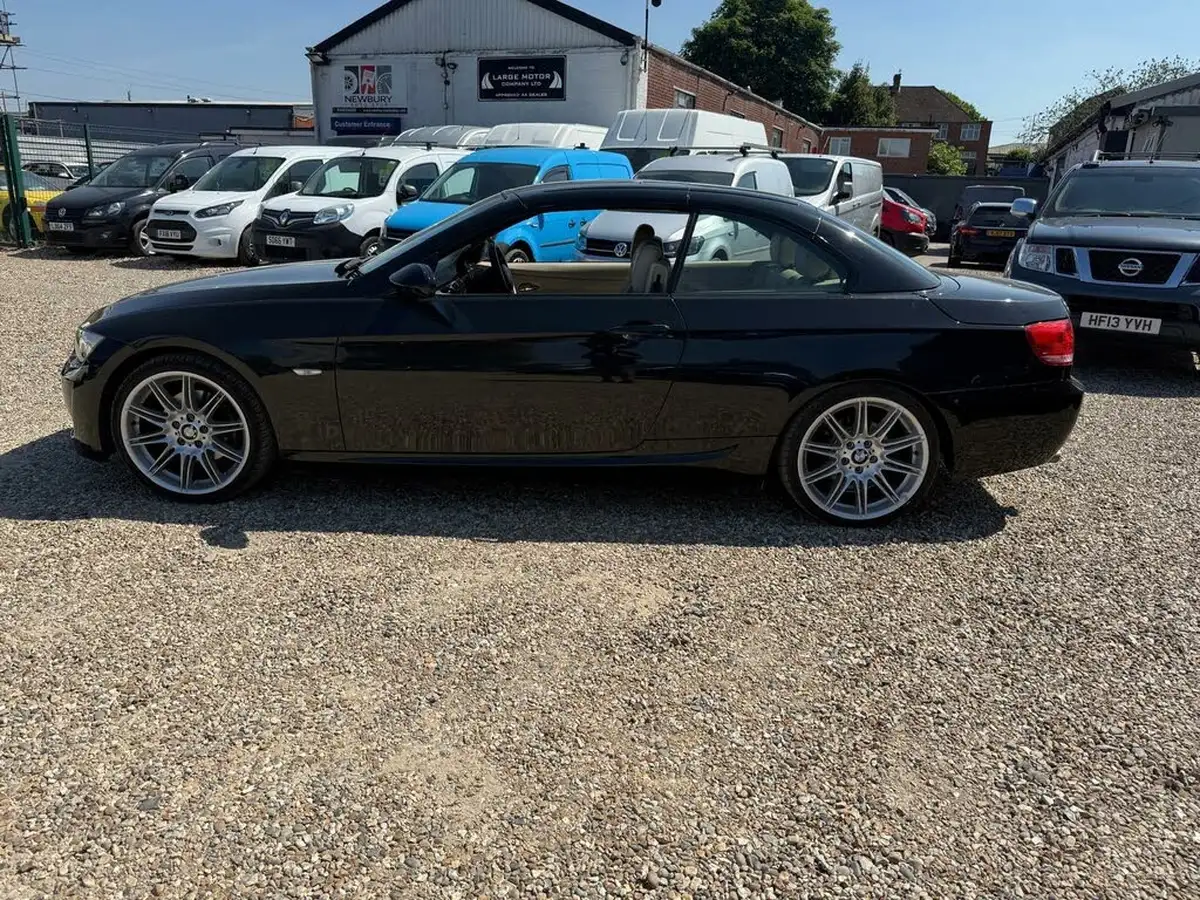 2009-bmw-3-series-20td-320d-m-sport-convertible-2d-big-5