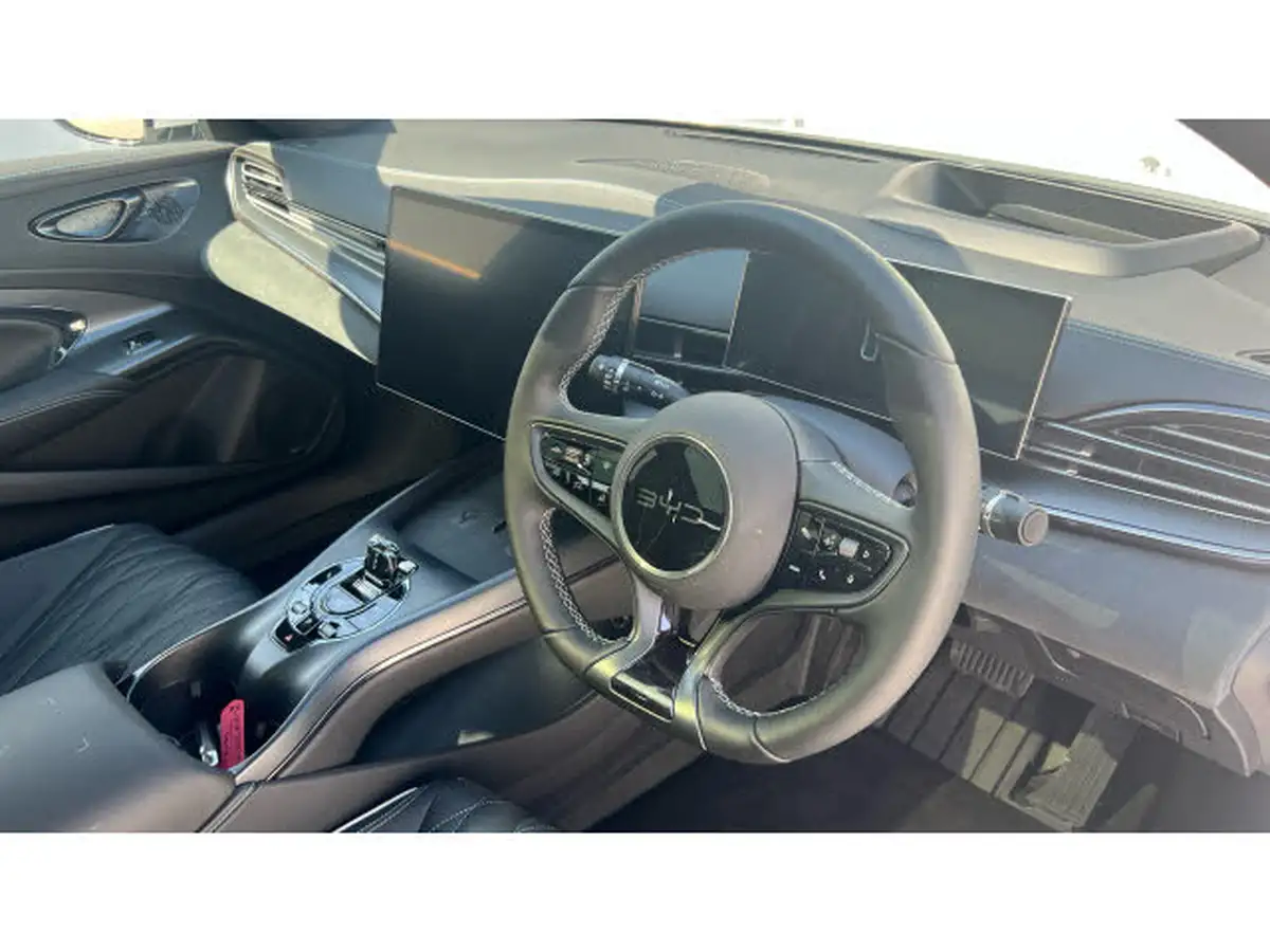 2025-byd-seal-e-excellence-big-10