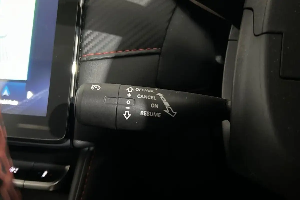 2021-mg-zs-suv-15-vti-tech-excite-big-26