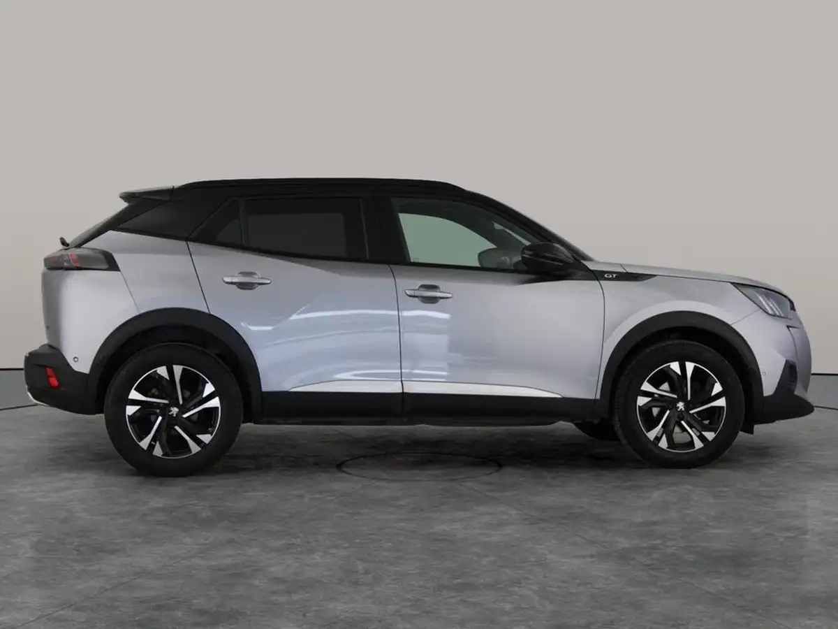 2022-peugeot-2008-suv-12-puretech-gt-big-5