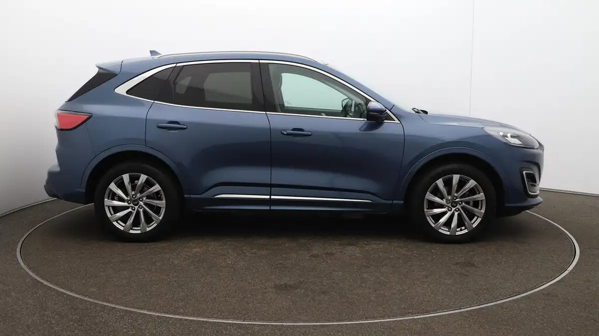 2022-ford-kuga-25t-vignale-225ps-phev-big-50