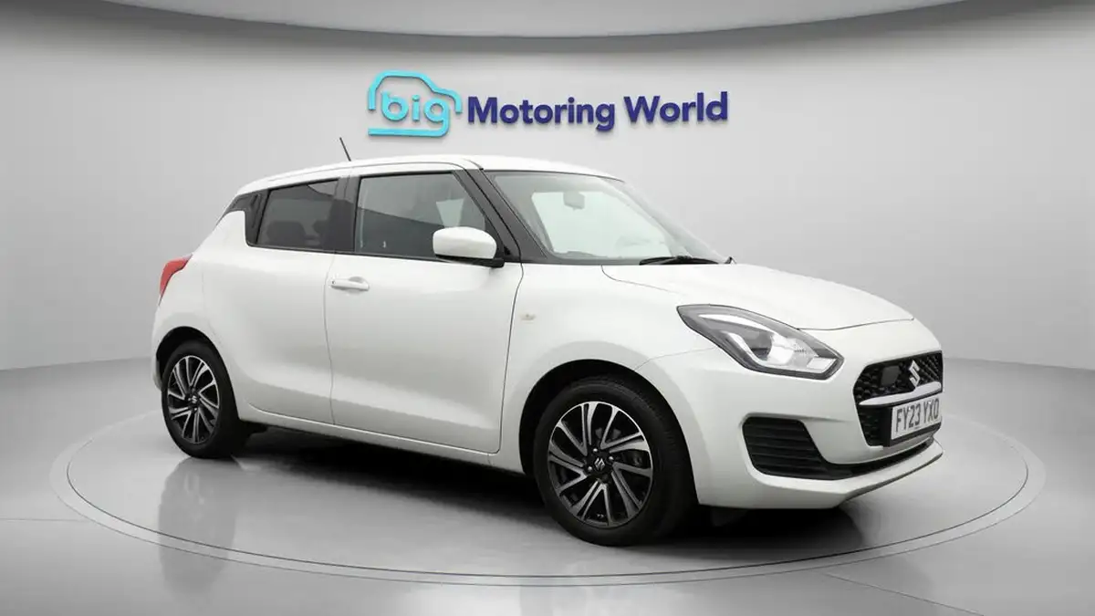 2023-suzuki-swift-12-dualjet-sz-l-big-1