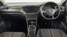 2019-volkswagen-t-roc-15-tsi-se-small-10