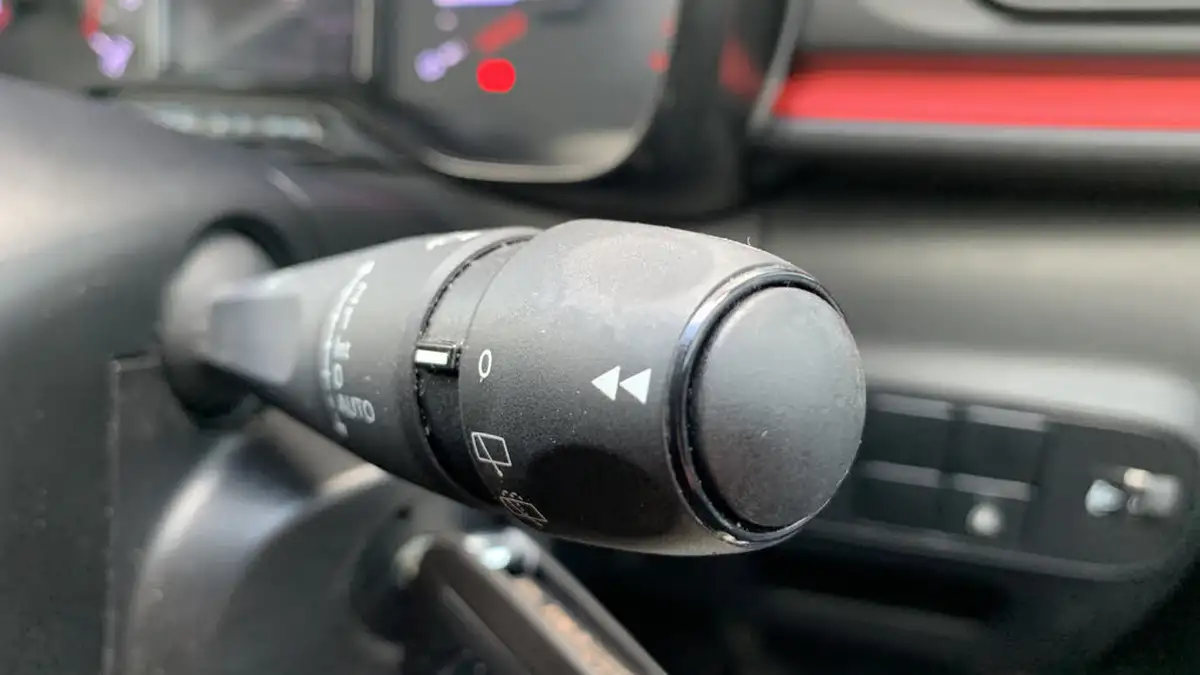 2022-citroen-c3-12-puretech-c-series-big-27