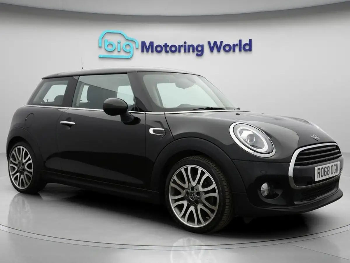 2018-mini-cooper-15td-cooper-d-series-ii-ss-hatchback-3d-dct-big-0