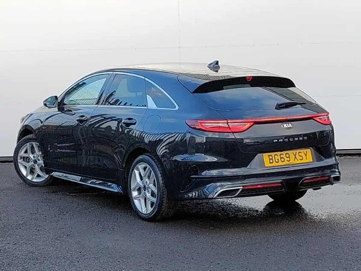2019-kia-pro-ceed-14-t-gdi-gt-line-big-1