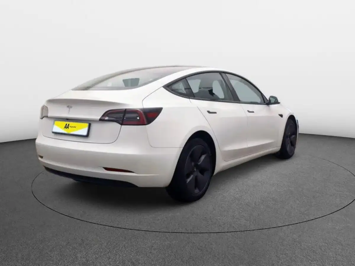2021-tesla-model-3-e-standard-plus-big-4