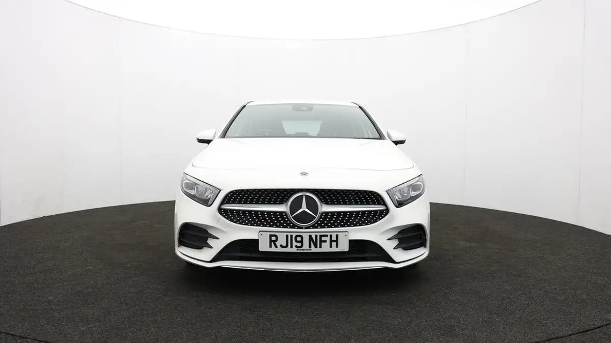 2019-mercedes-benz-a-class-20-a220-amg-line-hatchback-5d-big-57