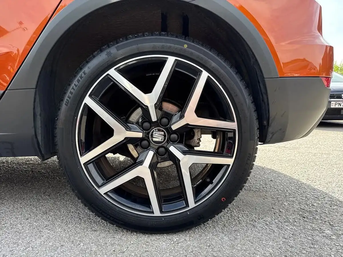 2019-seat-arona-10-tsi-fr-sport-big-6