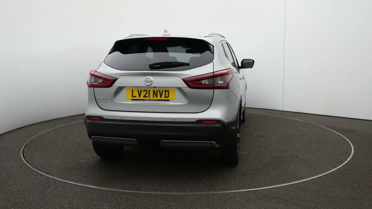2021-nissan-qashqai-13-dig-t-n-motion-140ps-big-54