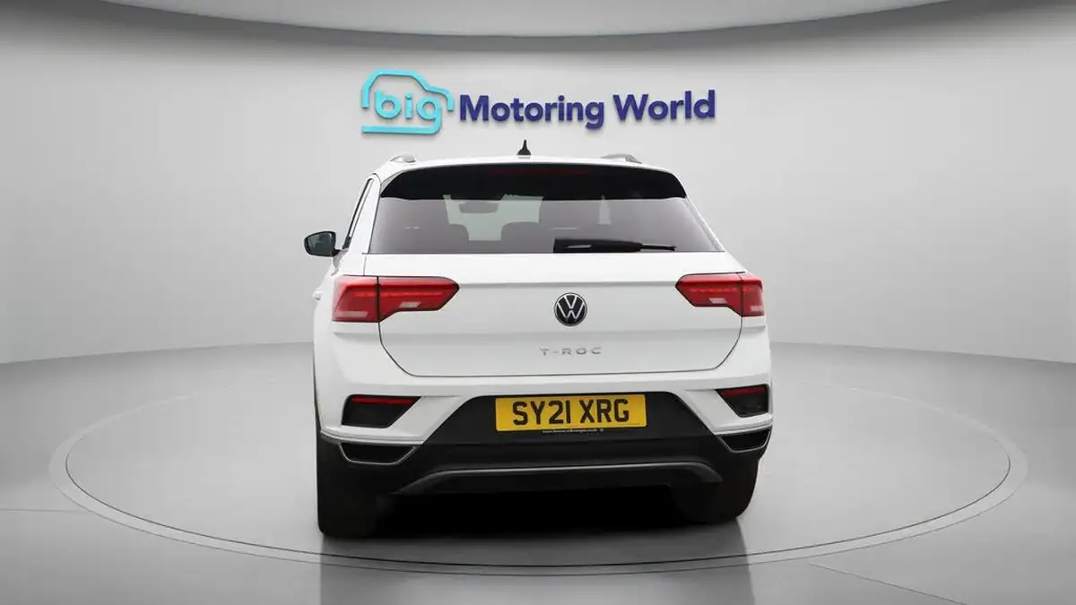 2021-volkswagen-t-roc-15-tsi-active-hatchback-5d-big-6