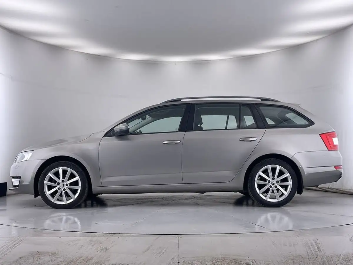 2015-skoda-octavia-20tdi-se-l-estate-big-15