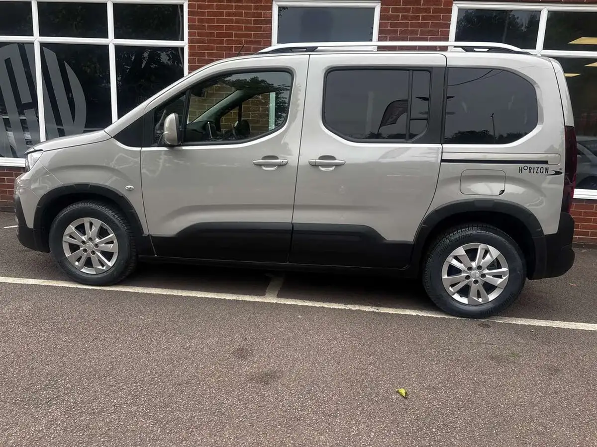 2019-peugeot-rifter-15-bluehdi-allure-100bhp-standard-big-3