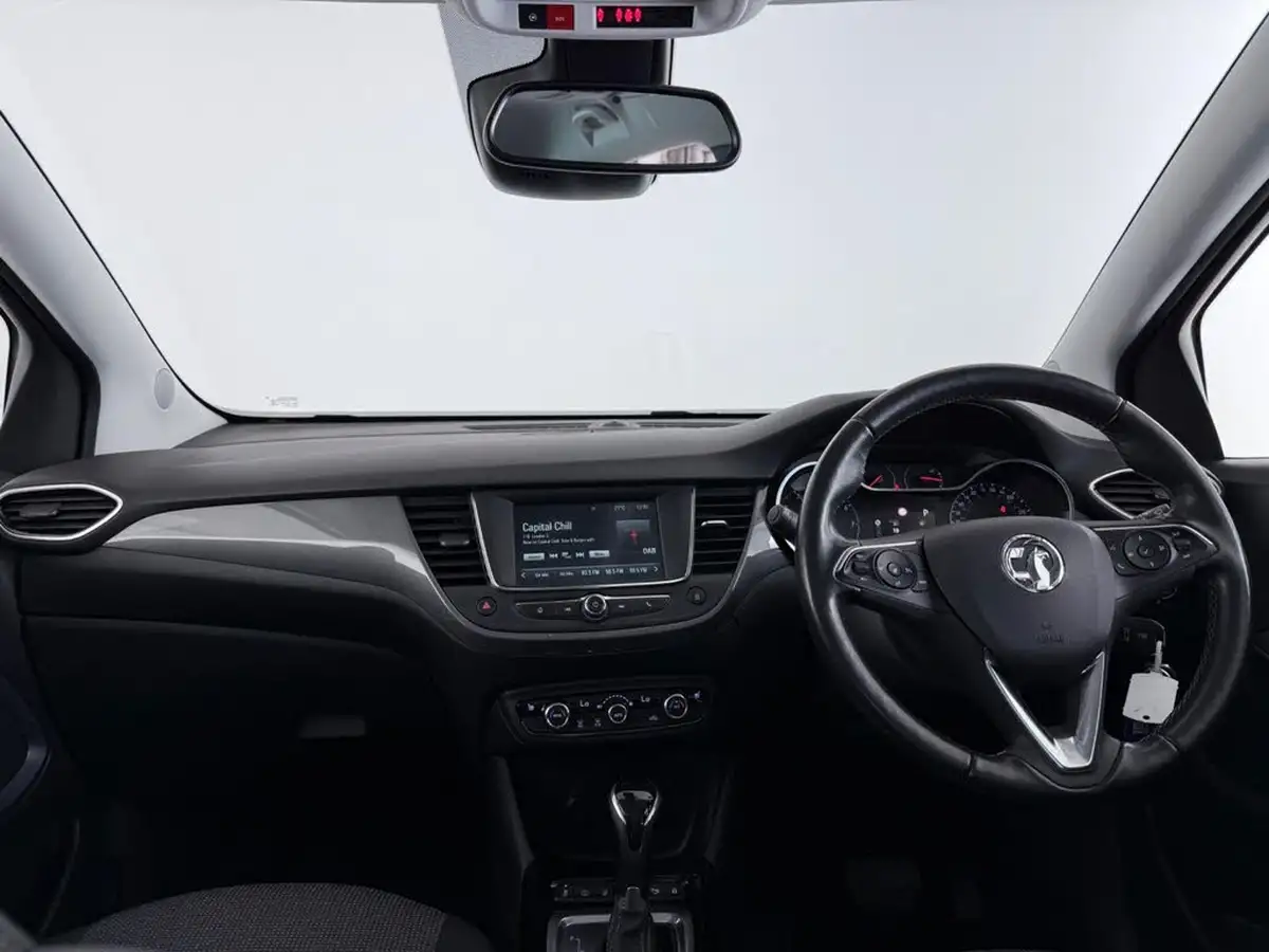 2021-vauxhall-crossland-12-elite-130ps-auto-big-19