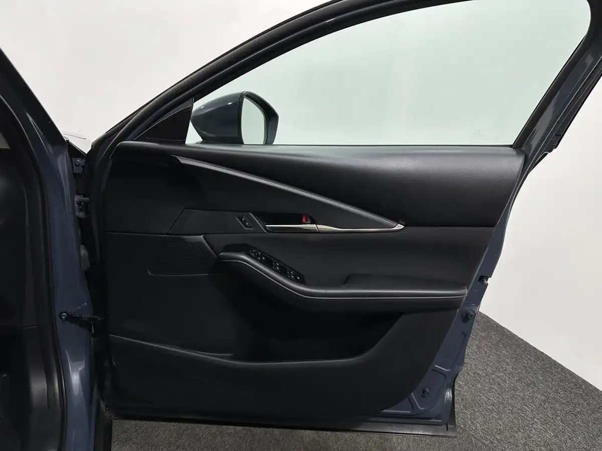 2021-mazda-cx-30-20-e-skyactiv-x-sport-lux-big-33