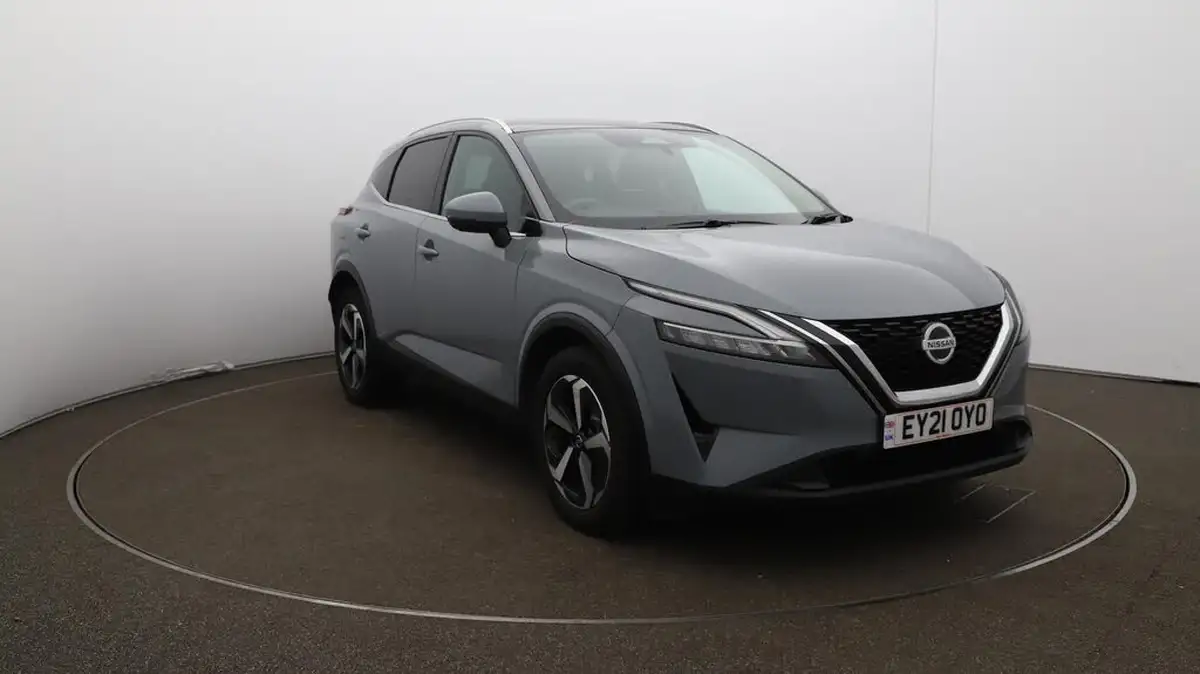 2021-nissan-qashqai-13-dig-t-premiere-edition-140ps-big-25