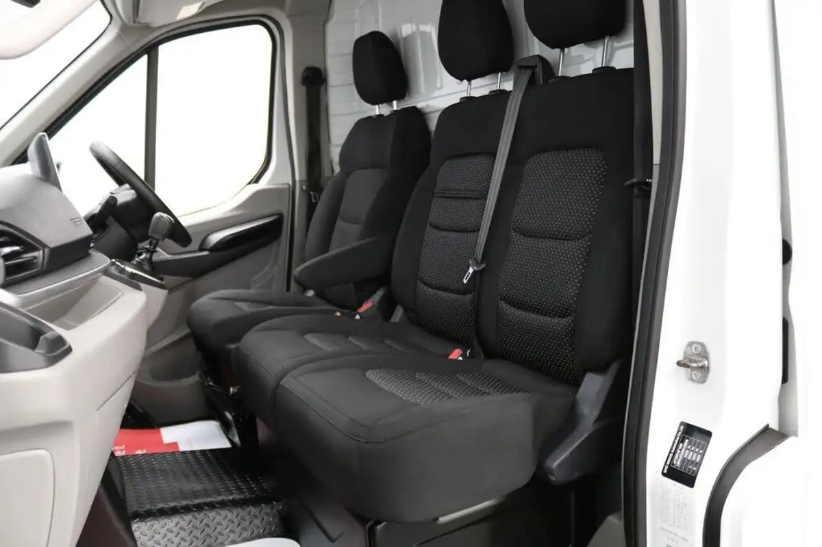 2022-maxus-deliver-9-20tdi-l3h2-big-20