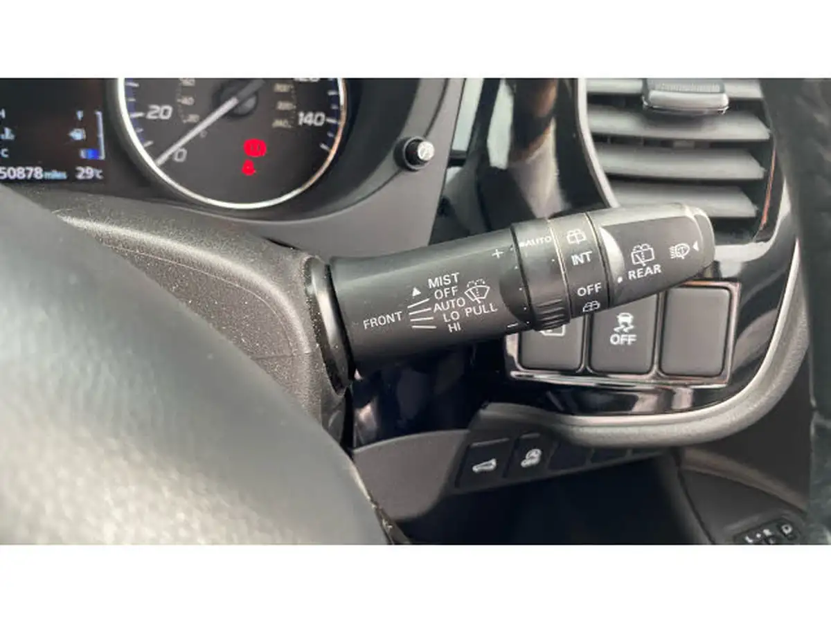 2018-mitsubishi-outlander-22di-d-4-leather-big-23