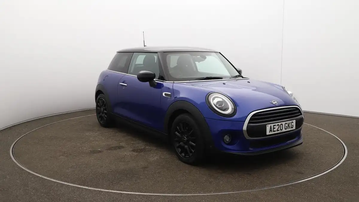 2020-mini-cooper-15-cooper-classic-nav-hatchback-3d-big-43
