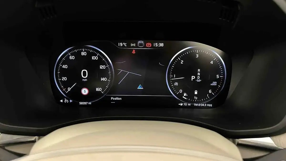 2020-volvo-xc60-20td-b4-inscription-expression-big-13