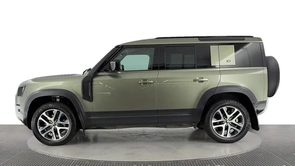 2020-land-rover-110-defender-20-d240-hse-110-big-6