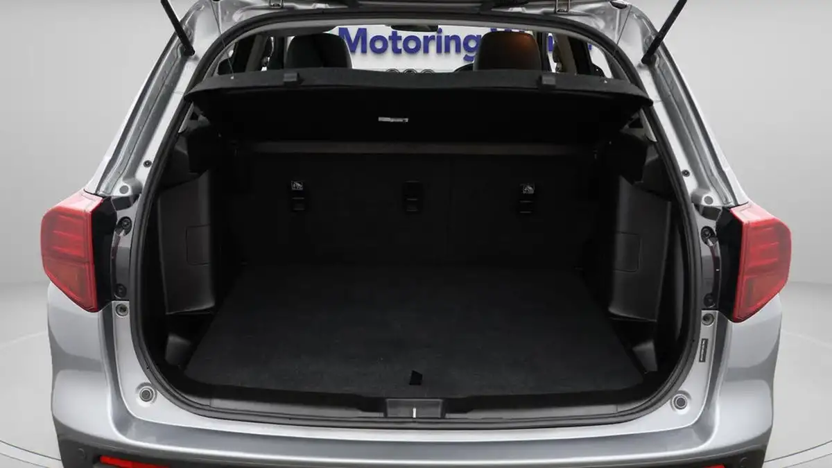 2021-suzuki-vitara-14-boosterjet-sz5-allgrip-big-17