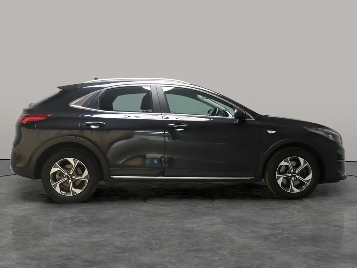 2022-kia-xceed-10-t-gdi-2-big-10