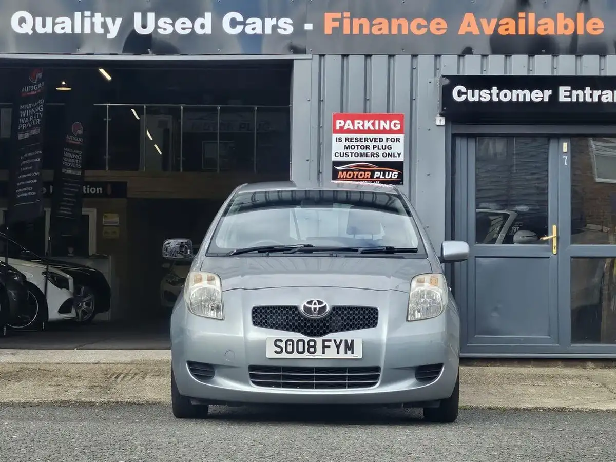 2008-toyota-yaris-13-tr-3d-big-2