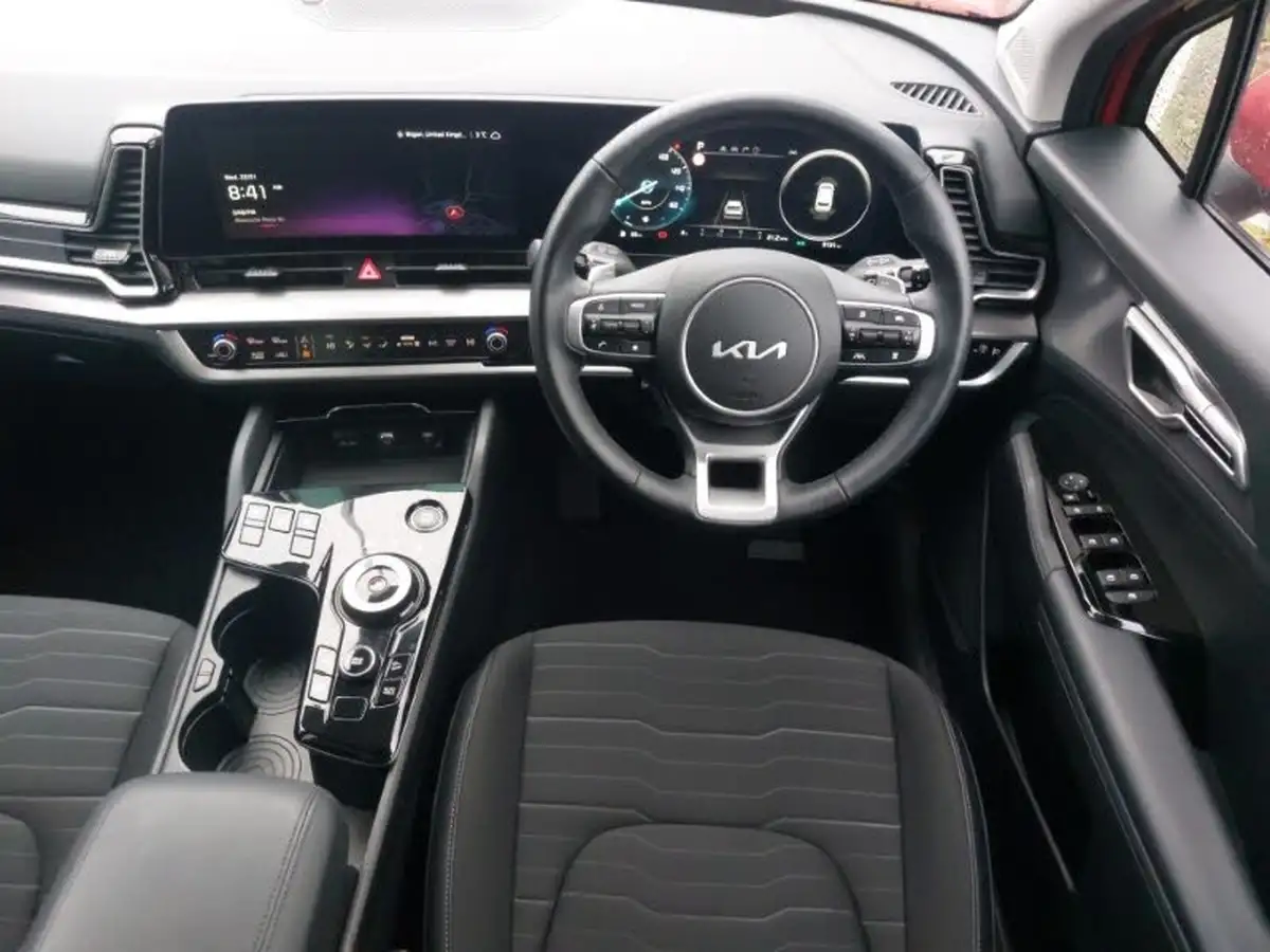 2024-kia-sportage-16-t-gdi-3-207bhp-hev-auto-big-6