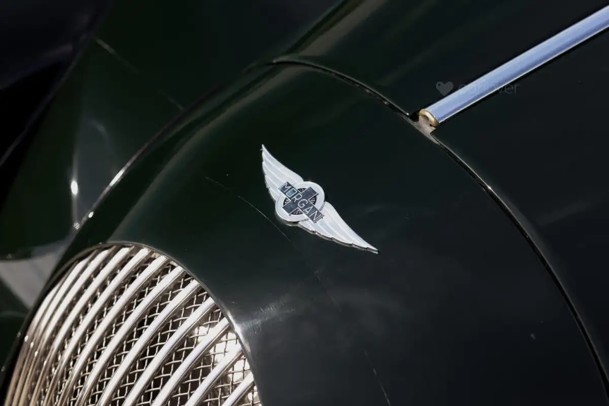 2017-morgan-plus-8-48-big-17